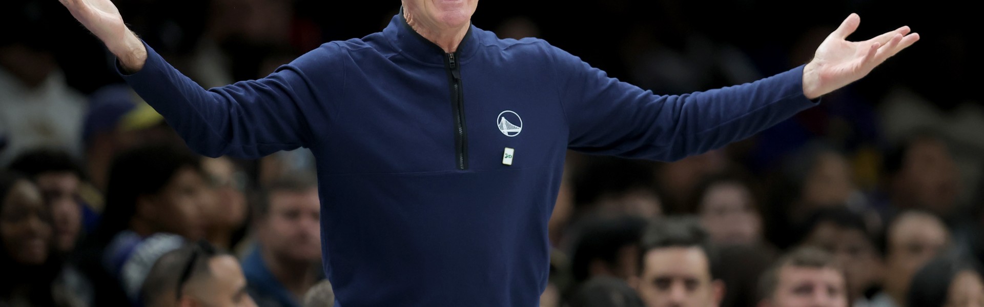 GA黄金甲平台-科尔：巴特勒报销并不意味着我们会卖球队资产 这绝不是球队计划