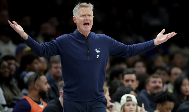 GA黄金甲平台-科尔：巴特勒报销并不意味着我们会卖球队资产 这绝不是球队计划