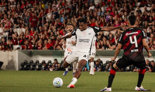 GA黄金甲平台-迪马济奥：安德烈赴AC米兰的交易陷入停滞，科林蒂安主席仍在考虑